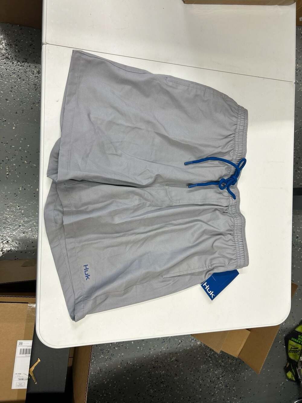 NWT Huk Pursuit Volley 5.5" Mesh Lined Performance Fishing Swim Shorts - Grey